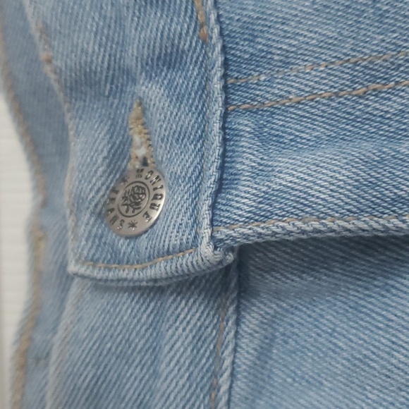 Vintage Monique Jeans High Waist Denim Shorts Studded Faux Jewels Small - Picture 4 of 10